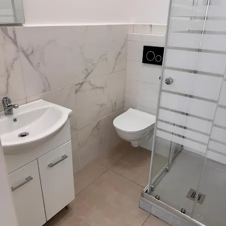 Guest house Station & Airport Pisa